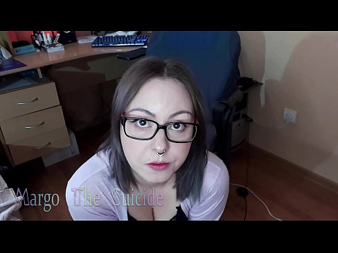 ❤️ Ragazza sexy con gli occhiali succhia il dildo profondamente sulla macchina fotografica ❤ Video di sessoal it.pornoincest.ru ❌️